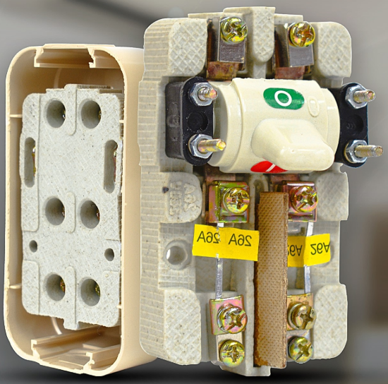 مفتاح 2 فاز خارج 26 أمبير GLX 902 — صورة 2